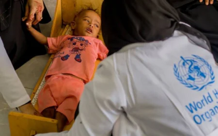 منظمة الصحة العالمية: 9 ملايين طفل يمني بحاجة للخدمات الصحية المنقذة