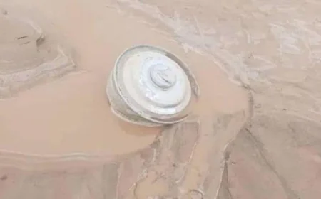 إصابة طفل جراء انفجار جسم حربي جرفته السيول في شبوة