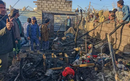 وفاة طفلة إثر حريق اندلع في مخيم الجفينة للنازحين بمارب