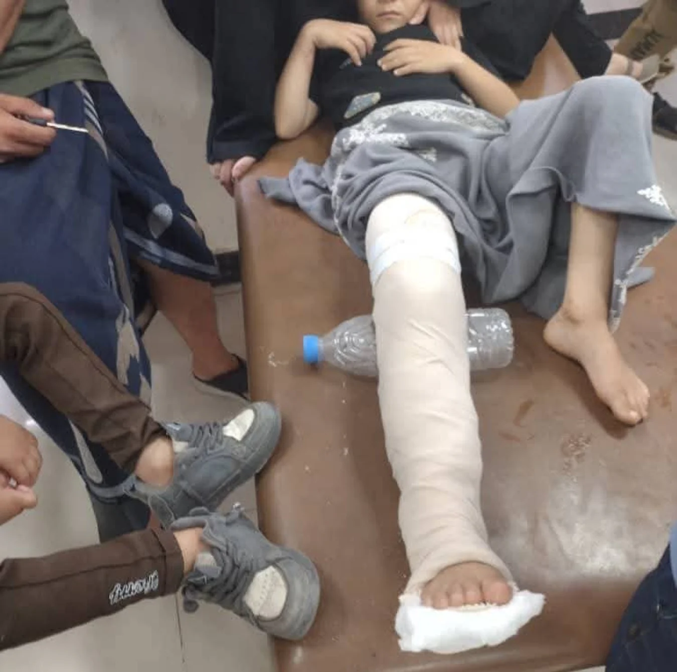 إصابة طفلاً في الثامنة من عمره شرق تعز