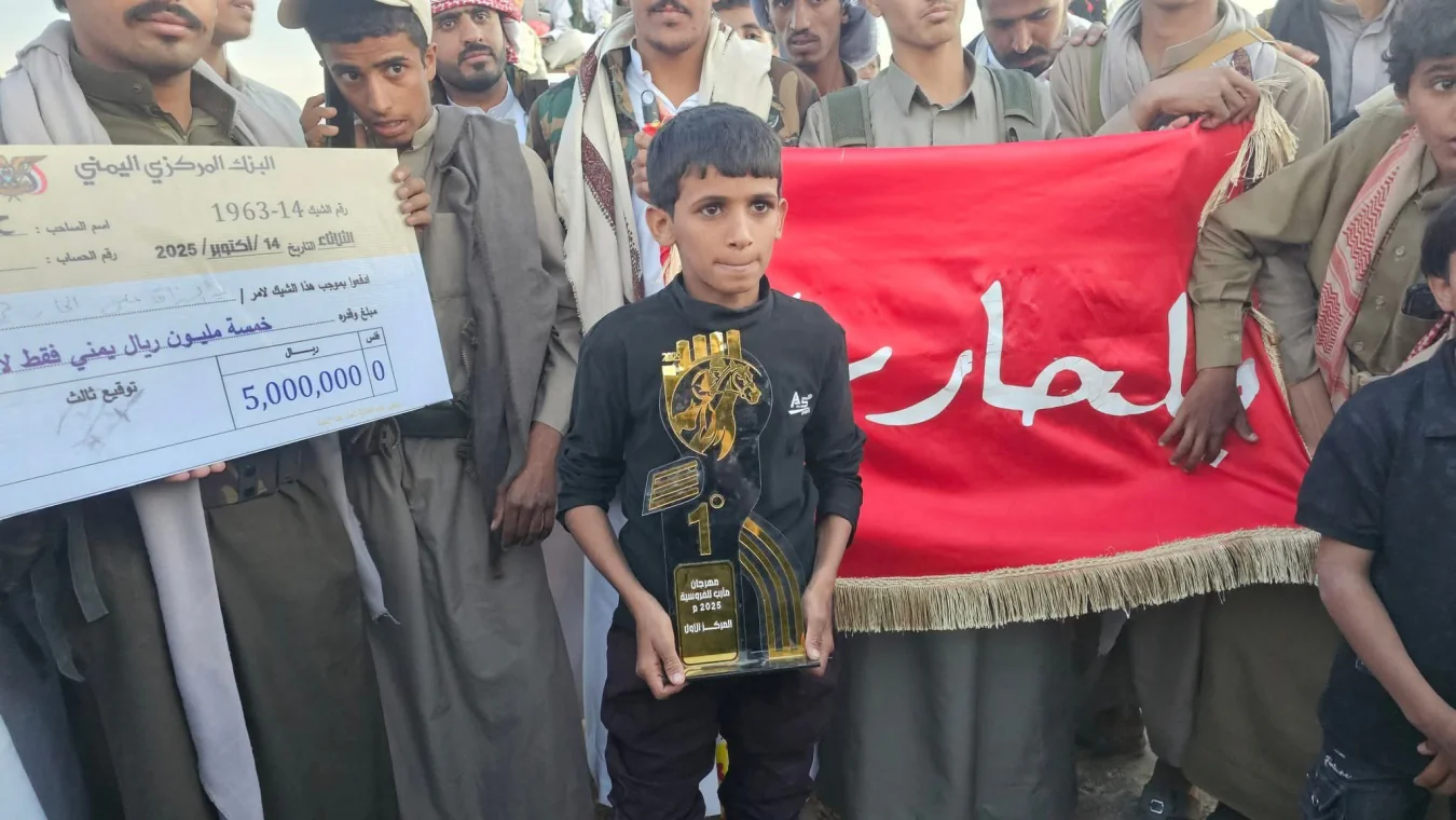 طفلان يحصدان المركزين الأول والثاني في مهرجان مأرب للفروسية