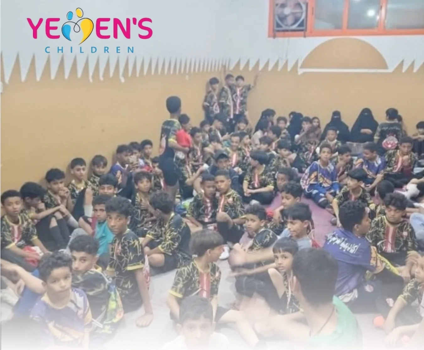 اشتباكات مسلحة في عدن تحاصر 100 طفل