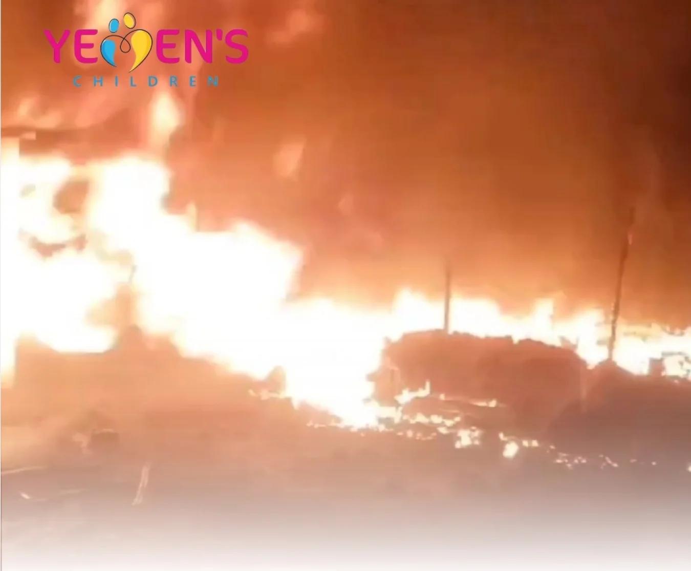 إصابة طفل بحريق مأوى نازحين في مخيم السويداء بمأرب