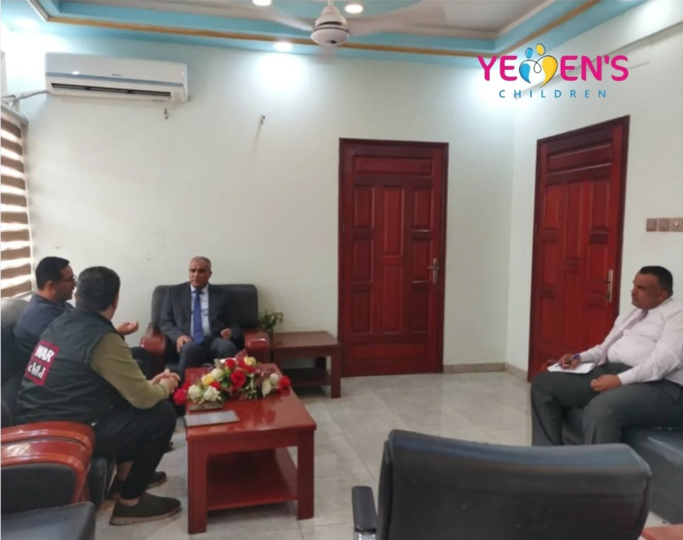 وزير التربية والتعليم يبحث مع منظمة طفل الحرب تعزيز التعاون في مجالات التعليم وحماية الطفل