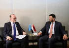 الدكتور عبدالله العليمي يبحث مع نائب المديرة التنفيذية لليونيسف تعزيز حماية الأطفال والاستجابة الإنسانية في اليمن